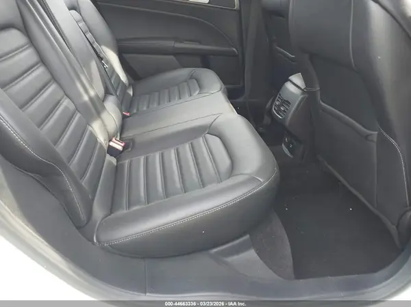 3FA6P0PU3HR186326 2017 FORD FUSION - Image 8