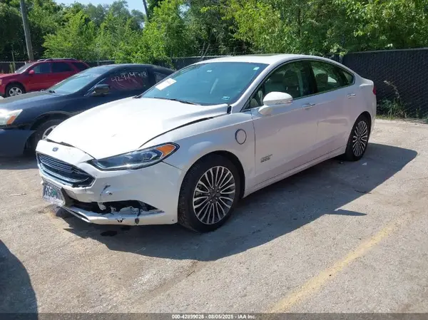 3FA6P0PU3HR277435 2017 FORD FUSION - Image 2