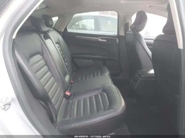 3FA6P0PU3HR329291 2017 FORD FUSION - Image 8