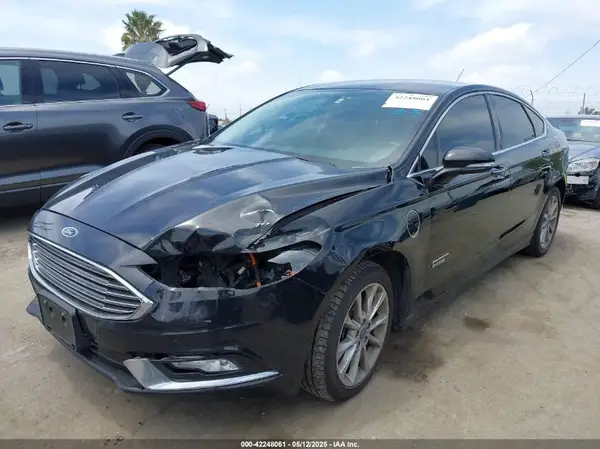 3FA6P0PU3HR380340 2017 FORD FUSION - Image 2