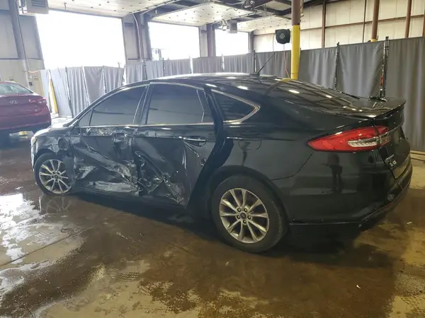 3FA6P0PU3JR135155 2018 FORD FUSION - Image 2