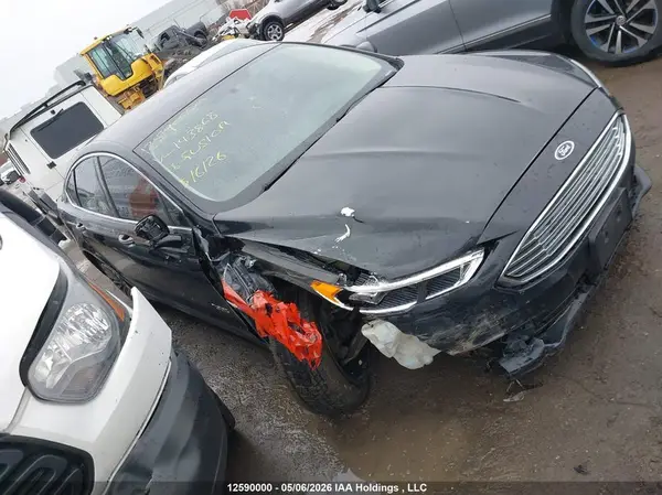 3FA6P0PU3JR143868 2018 FORD FUSION - Image 1