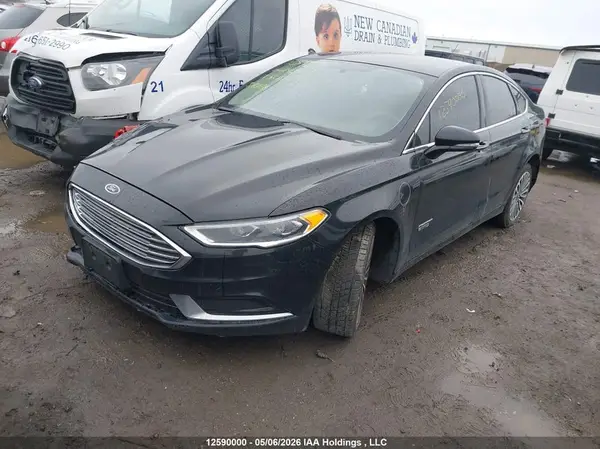 3FA6P0PU3JR143868 2018 FORD FUSION - Image 2