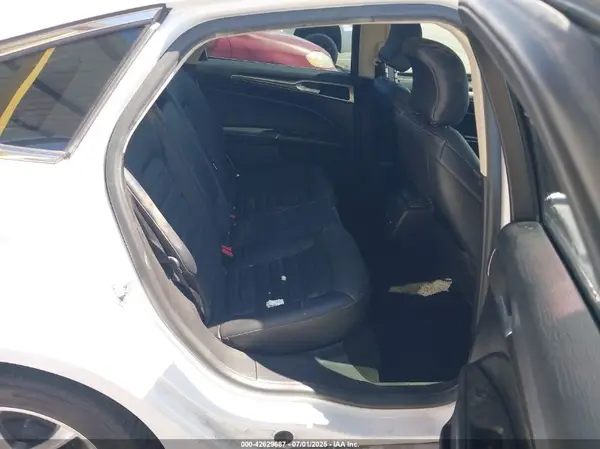 3FA6P0PU3JR204541 2018 FORD FUSION - Image 8