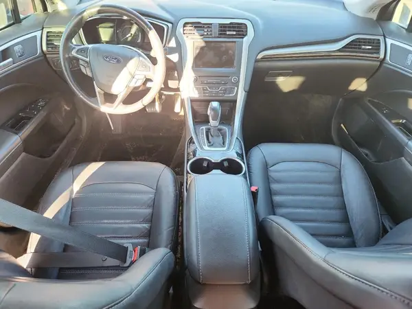 3FA6P0PU4GR110564 2016 FORD FUSION - Image 8
