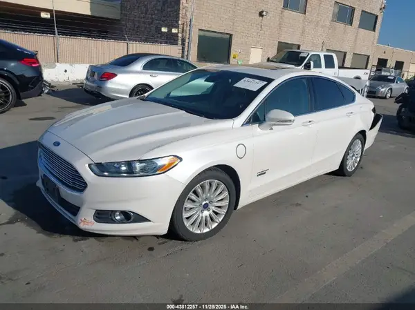 3FA6P0PU4GR134556 2016 FORD FUSION - Image 2