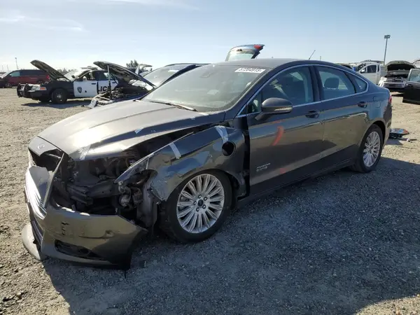 3FA6P0PU4GR145394 2016 FORD FUSION - Image 1