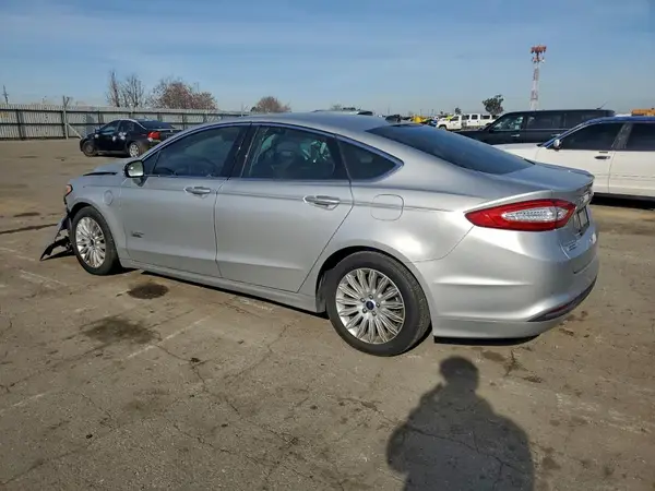 3FA6P0PU4GR357485 2016 FORD FUSION - Image 2