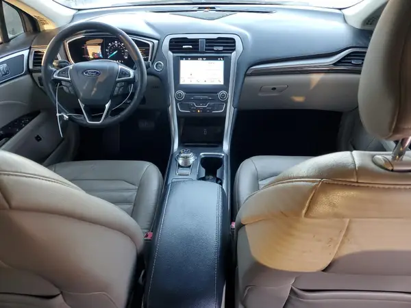 3FA6P0PU4HR110338 2017 FORD FUSION - Image 8