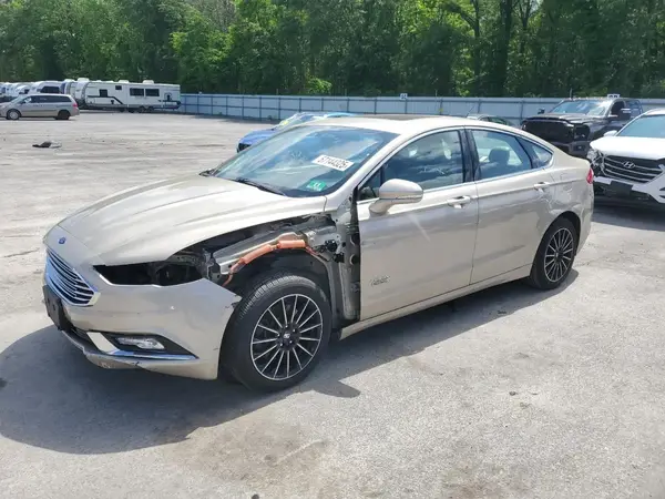 3FA6P0PU4HR161175 2017 FORD FUSION - Image 1