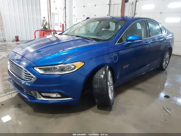 3FA6P0PU4HR191177 2017 FORD FUSION - Image 2