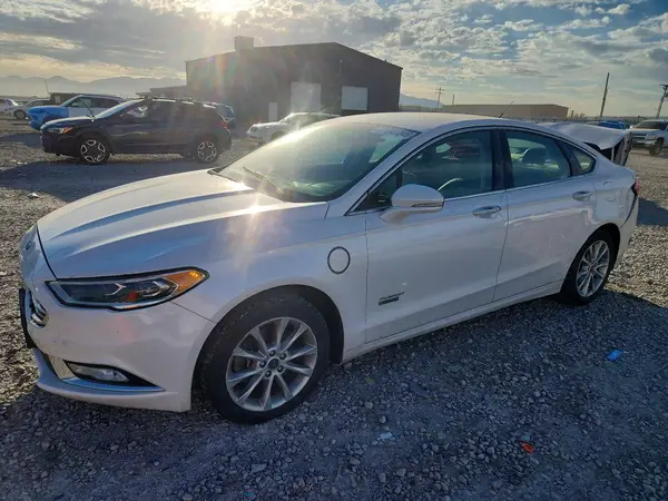 3FA6P0PU4HR285088 2017 FORD FUSION - Image 1