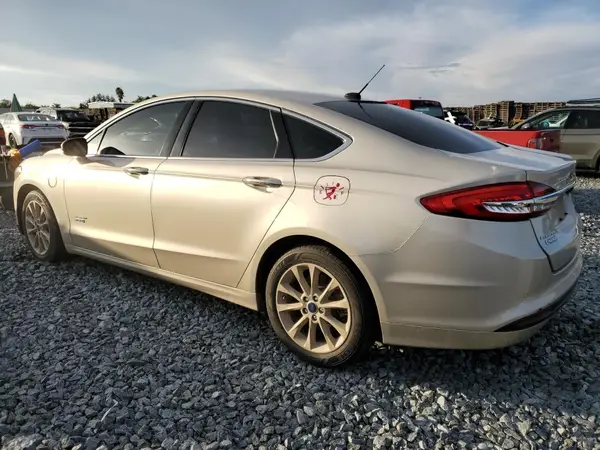 3FA6P0PU4HR305968 2017 FORD FUSION - Image 2