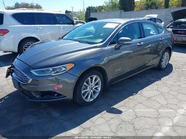 3FA6P0PU4JR143331 2018 FORD FUSION - Image 2
