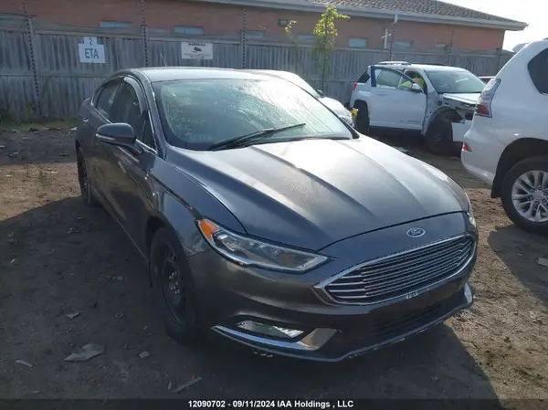 3FA6P0PU4JR227942 2018 FORD FUSION - Image 1