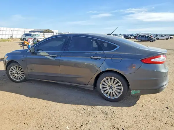 3FA6P0PU5GR145002 2016 FORD FUSION - Image 2