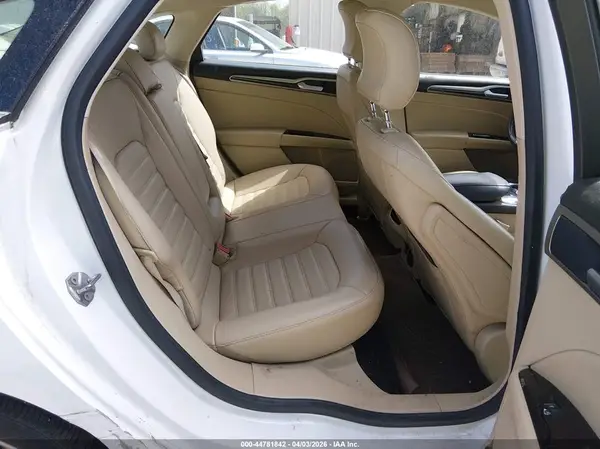 3FA6P0PU5GR190408 2016 FORD FUSION - Image 8