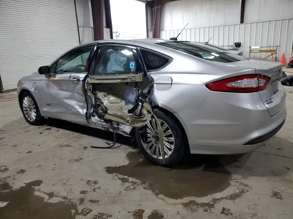 3FA6P0PU5GR192515 2016 FORD FUSION - Image 2