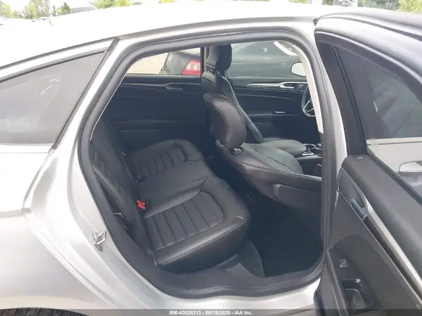 3FA6P0PU5GR229062 2016 FORD FUSION - Image 8