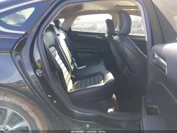 3FA6P0PU5HR128279 2017 FORD FUSION - Image 8