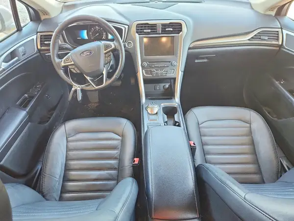 3FA6P0PU5HR191172 2017 FORD FUSION - Image 8