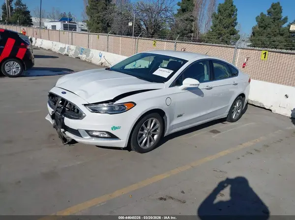 3FA6P0PU5HR276982 2017 FORD FUSION - Image 2