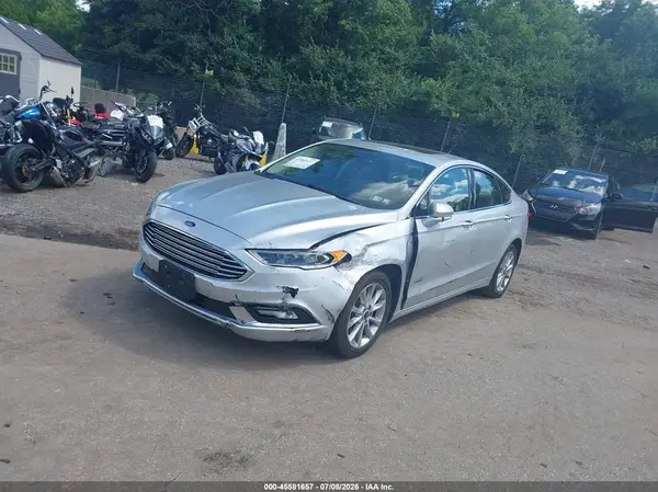 3FA6P0PU5HR297878 2017 FORD FUSION - Image 2