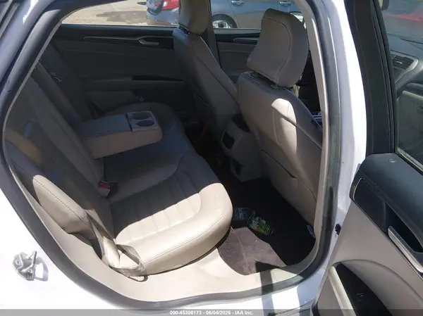 3FA6P0PU5HR313707 2017 FORD FUSION - Image 8