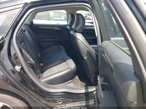 3FA6P0PU5HR373437 2017 FORD FUSION - Image 8