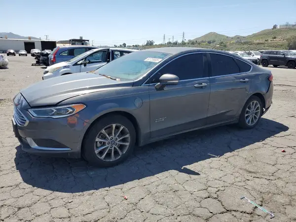 3FA6P0PU5JR110287 2018 FORD FUSION - Image 1