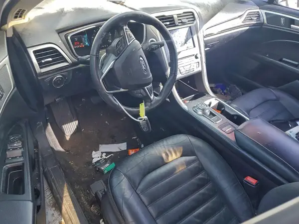 3FA6P0PU5JR233068 2018 FORD FUSION - Image 8