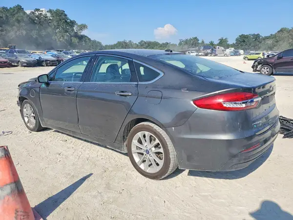 3FA6P0PU5KR266329 2019 FORD FUSION - Image 2