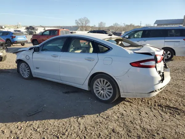 3FA6P0PU6GR146059 2016 FORD FUSION - Image 2