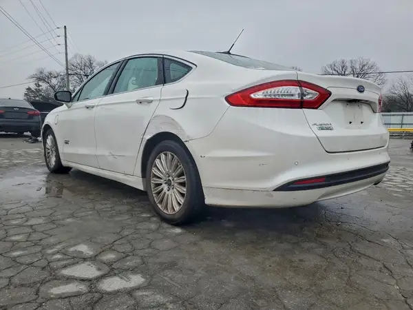3FA6P0PU6GR295510 2016 FORD FUSION - Image 2