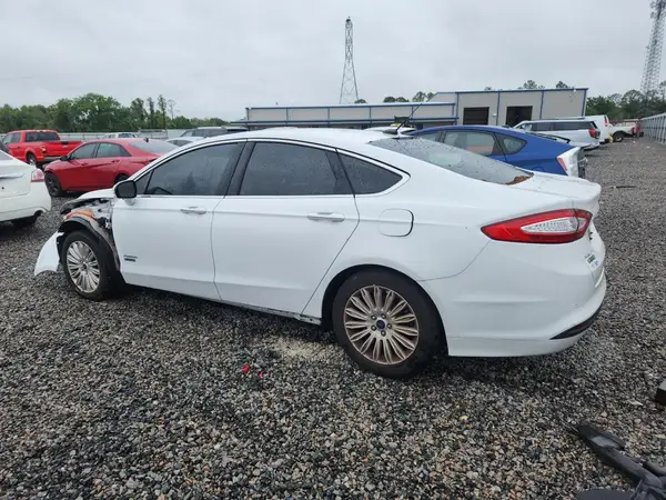 3FA6P0PU6GR338369 2016 FORD FUSION - Image 2