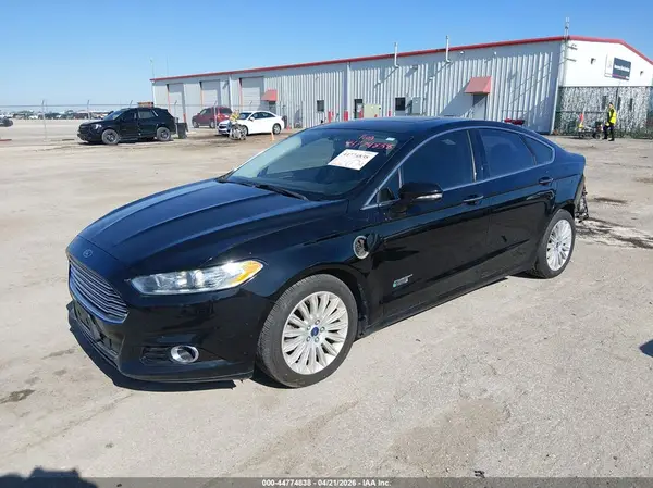 3FA6P0PU6GR374045 2016 FORD FUSION - Image 2