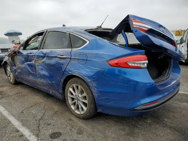 3FA6P0PU6HR201093 2017 FORD FUSION - Image 2
