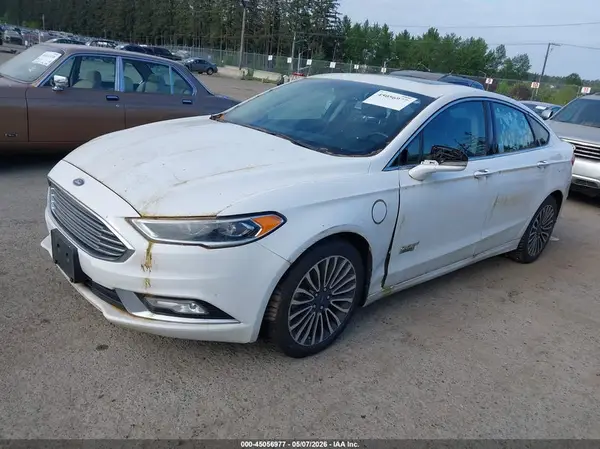 3FA6P0PU6HR229640 2017 FORD FUSION - Image 2