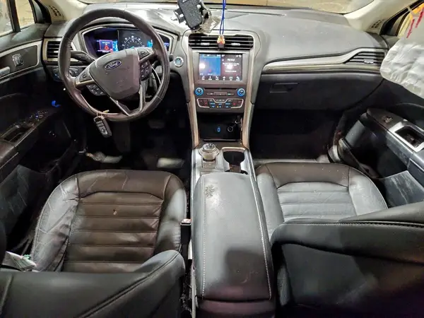 3FA6P0PU6HR327602 2017 FORD FUSION - Image 8