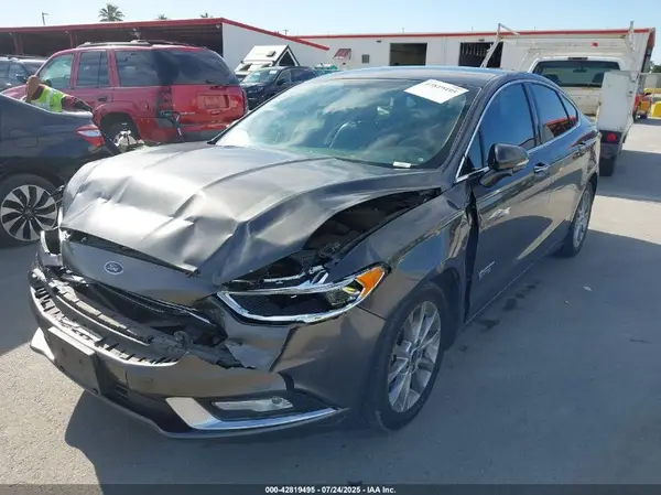3FA6P0PU6HR329561 2017 FORD FUSION - Image 2