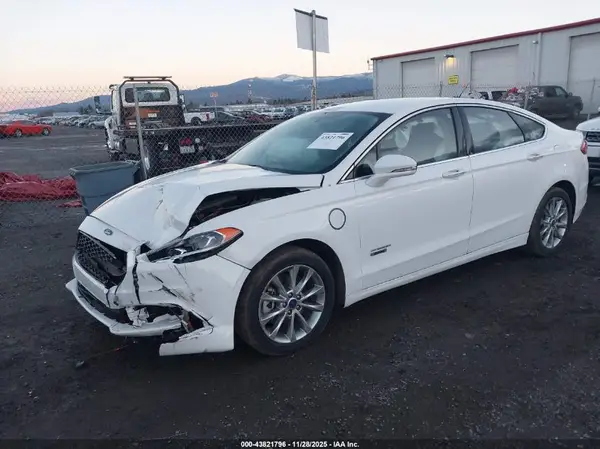 3FA6P0PU6HR330189 2017 FORD FUSION - Image 2
