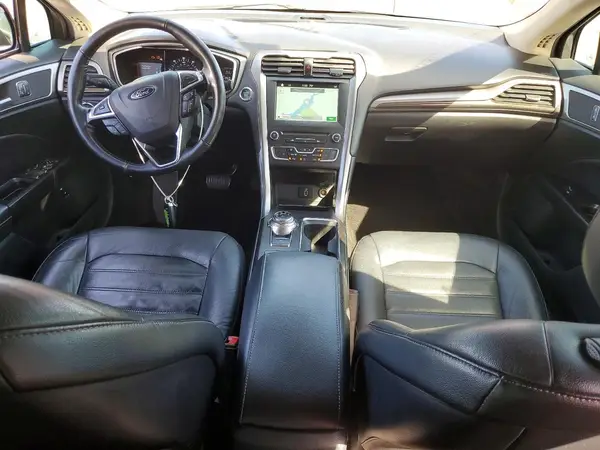3FA6P0PU6HR373530 2017 FORD FUSION - Image 8