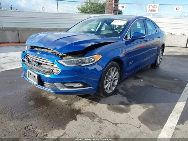 3FA6P0PU6HR379697 2017 FORD FUSION - Image 2