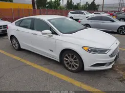 3FA6P0PU6JR143329 2018 FORD FUSION