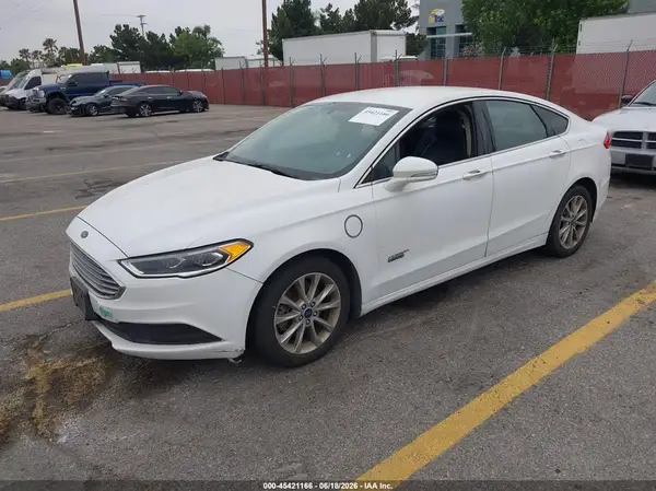 3FA6P0PU6JR143329 2018 FORD FUSION - Image 2