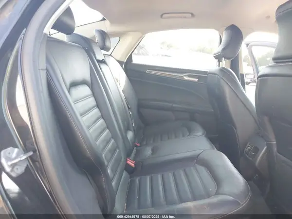 3FA6P0PU6JR211709 2018 FORD FUSION - Image 8