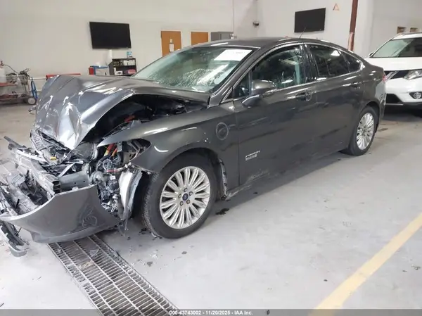 3FA6P0PU7GR190815 2016 FORD FUSION - Image 2