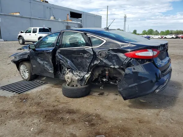 3FA6P0PU7GR230908 2016 FORD FUSION - Image 2