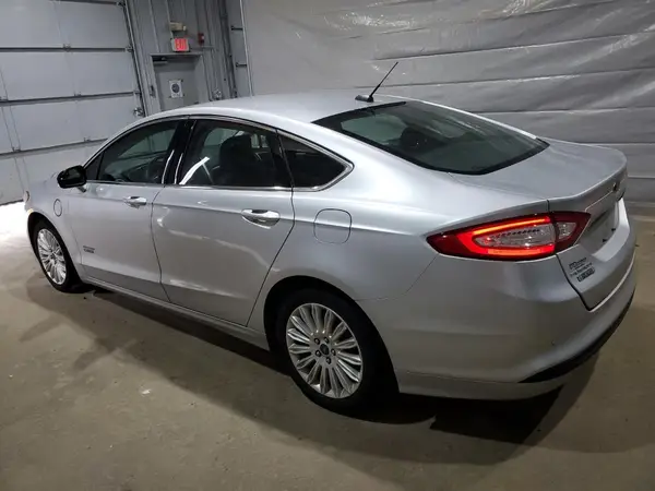 3FA6P0PU7GR393459 2016 FORD FUSION - Image 2