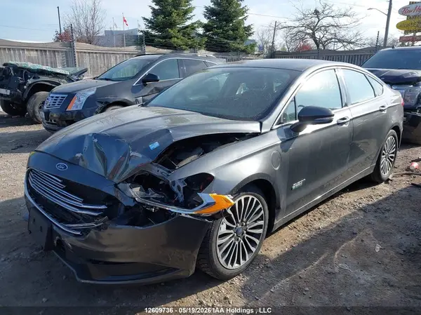 3FA6P0PU7HR121401 2017 FORD FUSION - Image 2
